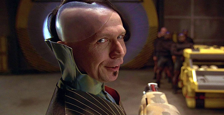 THE FIFTH ELEMENT - Gary Oldman