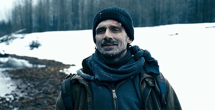 Frank Grillo in THE GREY