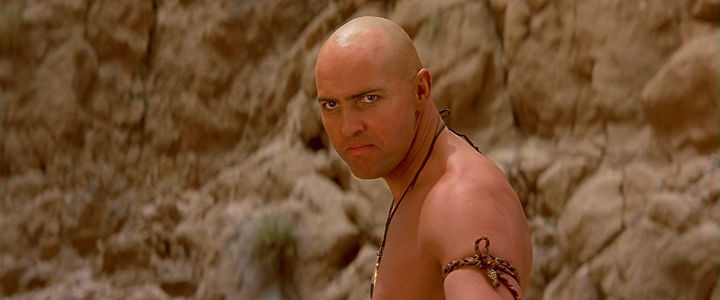 Arnold Vosloo in THE MUMMY